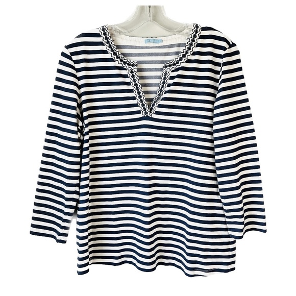 J. McLaughlin Tops - J. McLaughlin Navy Stripe V-neck 3/4 Sleeve Stretchy Blouse